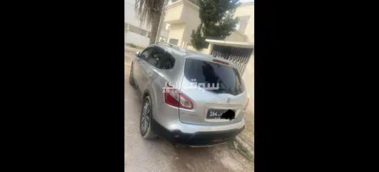 Nissan Qashqai 7 places - 2